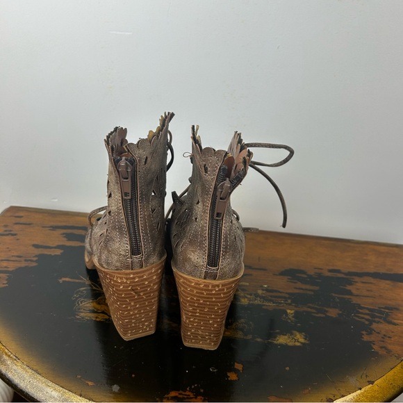 Maurices cage sandal - Picture 3 of 3